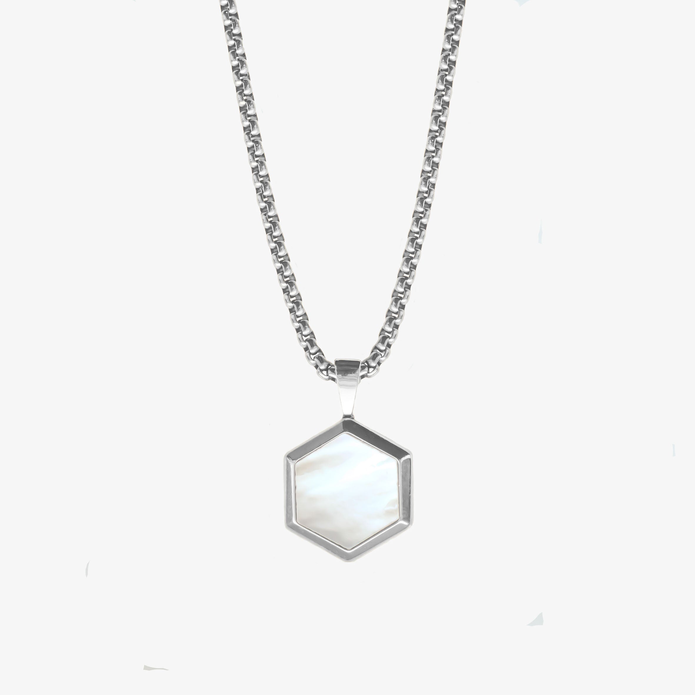 HEXAGON PEARL NECKLACE (SILVER)