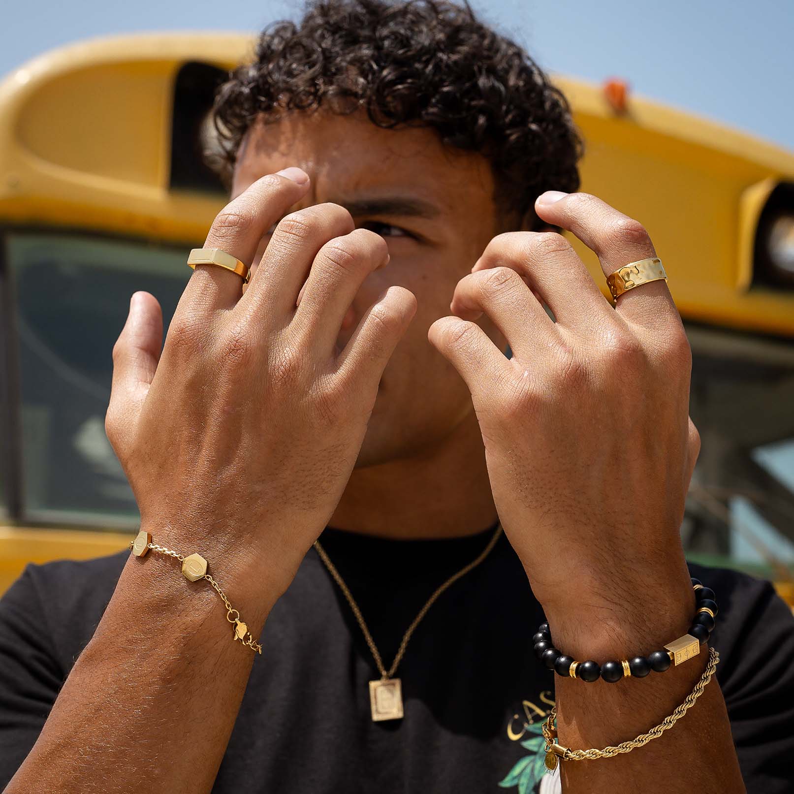 MATTE BLACK BRACELET (GOLD)