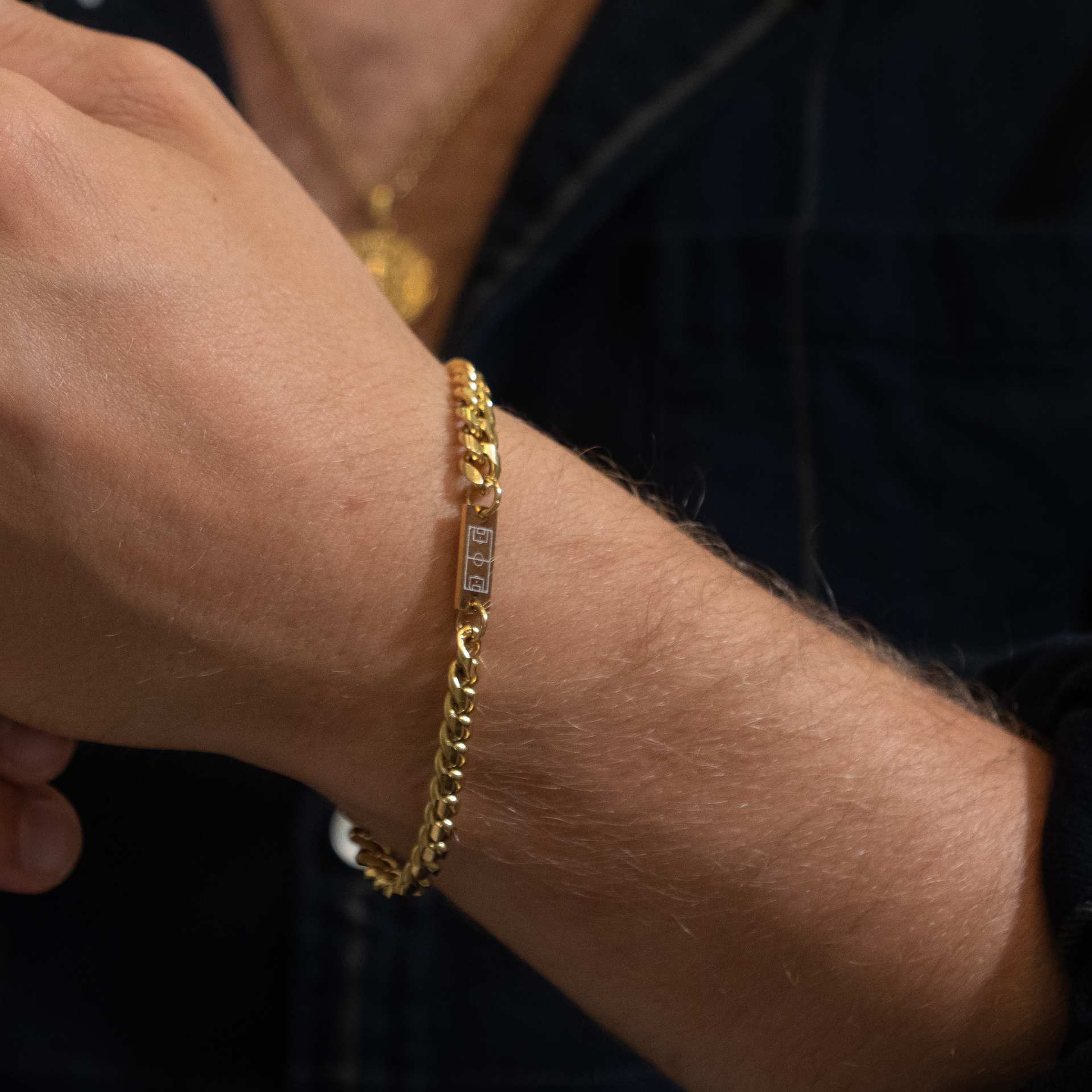 CUBAN BRACELET (GOLD)